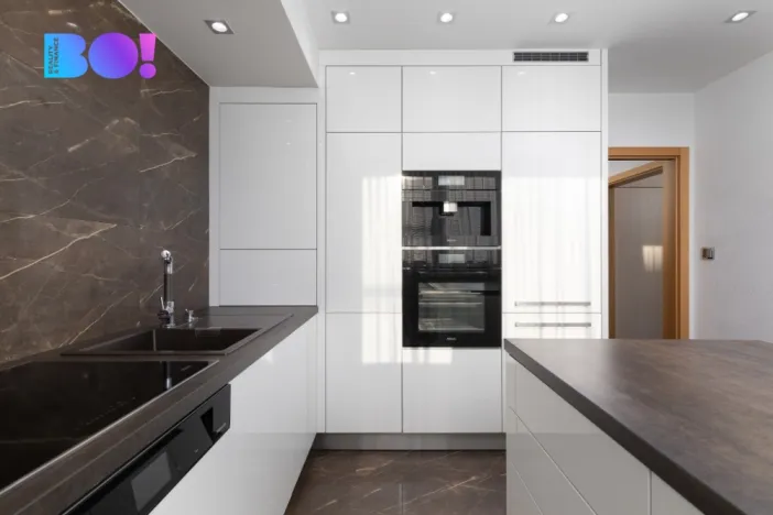 Prodej bytu 3+1, Opava, Holasická, 63 m2
