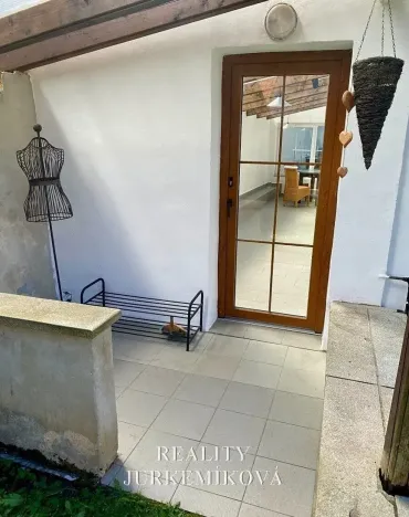 Pronájem rodinného domu, Planá, 90 m2