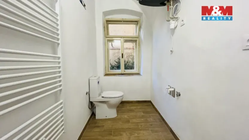 Prodej obchodního prostoru, Jihlava, Lazebnická, 72 m2