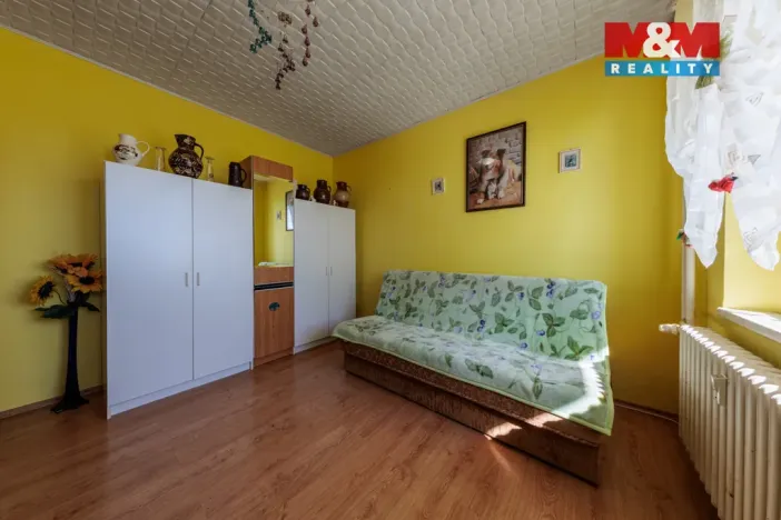Prodej bytu 3+1, Rotava, Sídliště, 67 m2