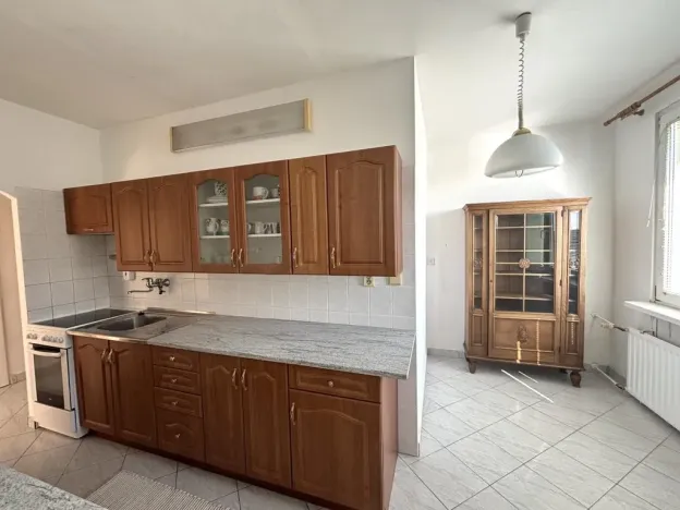 Pronájem bytu 4+1, Hluboká nad Vltavou, Fügnerova, 79 m2