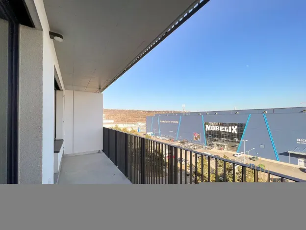 Pronájem bytu 2+kk, Praha - Vysočany, Smržových, 55 m2