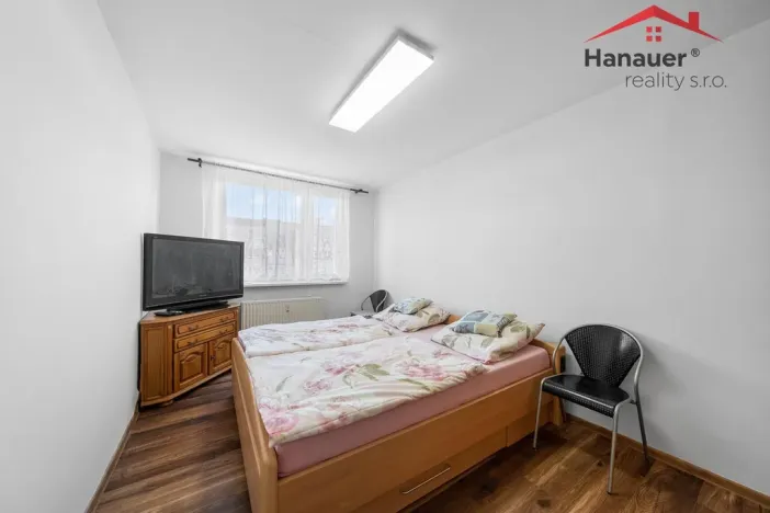 Prodej bytu 2+kk, Děčín - Děčín XXXII-Boletice nad Labem, Čsl. partyzánů, 42 m2