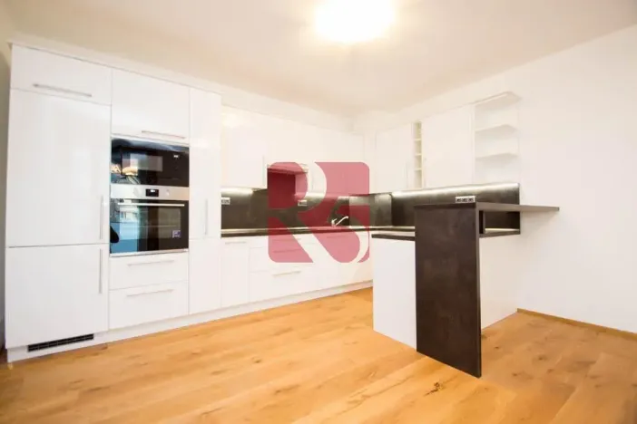 Pronájem bytu 2+kk, Praha, Na Křtině, 64 m2