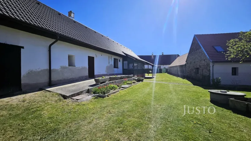 Prodej rodinného domu, Albrechtice nad Vltavou - Jehnědno, 141 m2