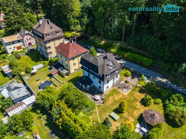 Prodej rodinného domu, Aš, Březová, 210 m2