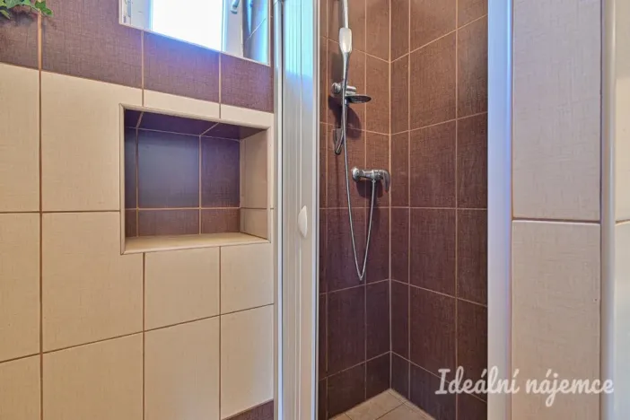 Pronájem bytu 2+1, Brno, Lužná, 55 m2