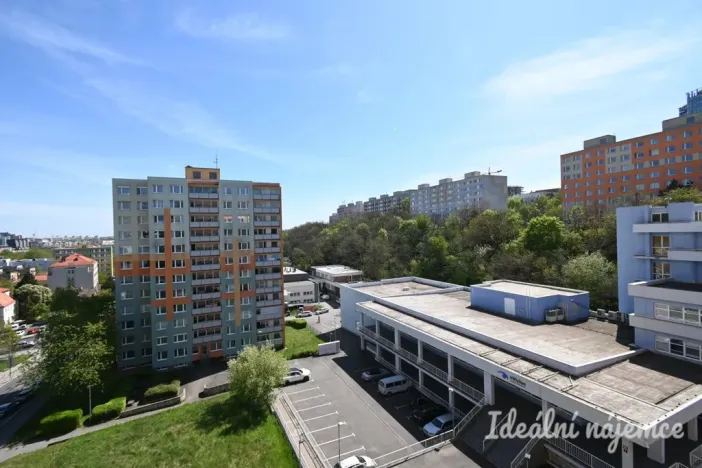 Pronájem bytu 2+kk, Praha - Michle, Ohradní, 45 m2
