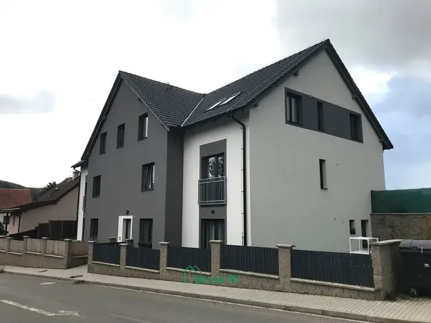 Pronájem bytu 1+kk, Hýskov, Kladenská, 33 m2