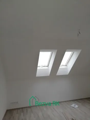Pronájem bytu 1+kk, Hýskov, Kladenská, 33 m2