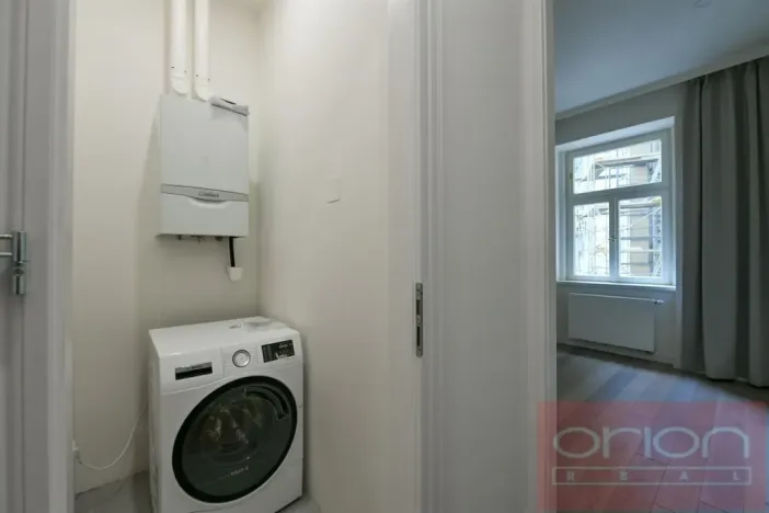 Pronájem bytu 4+kk, Praha - Vinohrady, náměstí Jiřího z Poděbrad, 107 m2