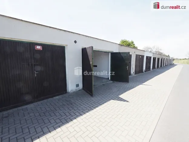 Pronájem garáže, Roudnice nad Labem, Podluská, 21 m2