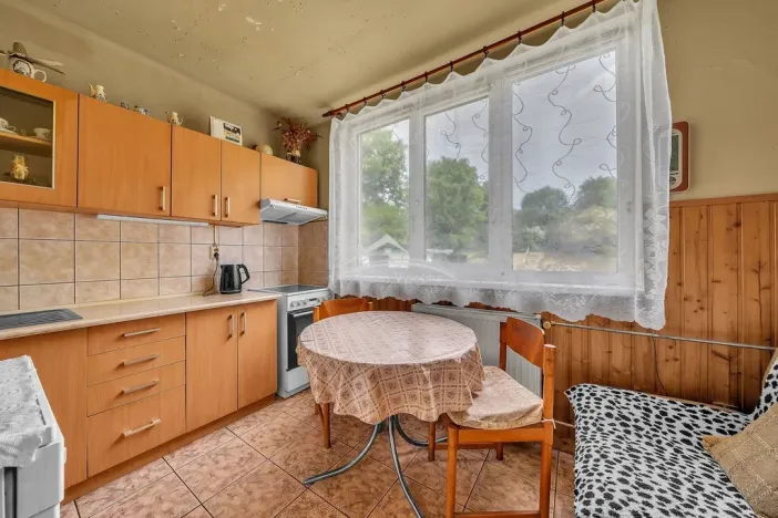 Prodej bytu 3+1, Pošná, 67 m2