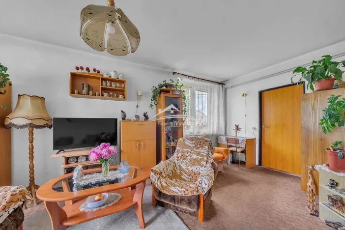 Prodej bytu 3+1, Pošná, 67 m2