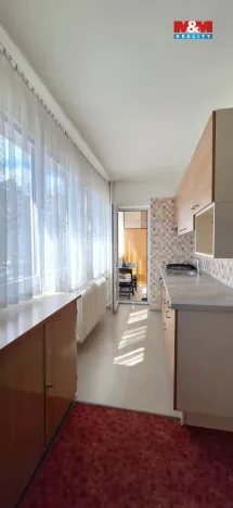 Pronájem bytu 3+1, Hradec Králové - Slezské Předměstí, Severní, 65 m2