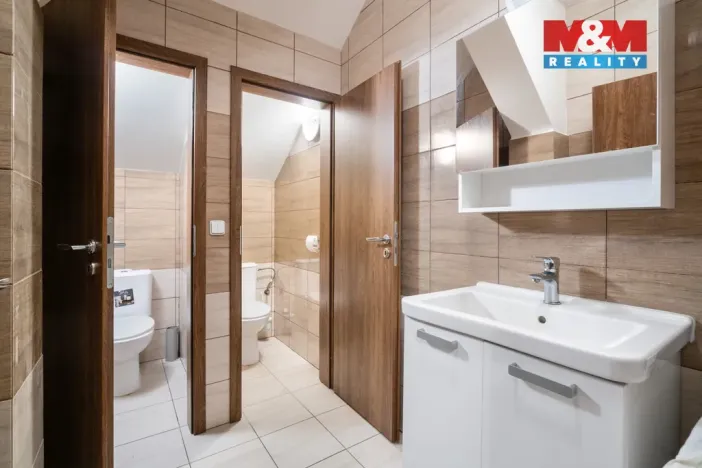 Prodej rodinného domu, Teplice - Trnovany, Emilie Dvořákové, 360 m2