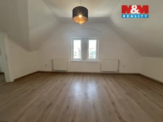 Pronájem bytu 2+1, Liberec - Liberec IV-Perštýn, Felberova, 50 m2