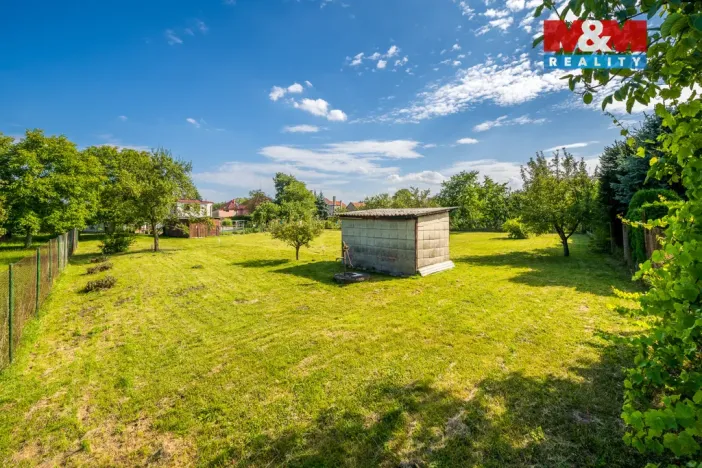 Prodej pozemku pro bydlení, Dašice, 1676 m2