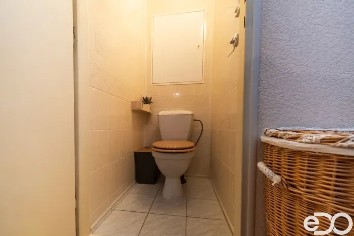 Prodej bytu 1+1, Praha, Valentova, 44 m2