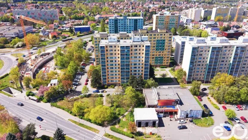 Prodej bytu 1+1, Praha, Valentova, 44 m2
