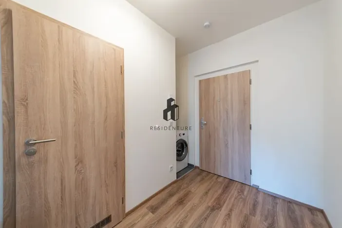 Pronájem bytu 1+kk, Libčice nad Vltavou, Pod Hliníkem, 34 m2