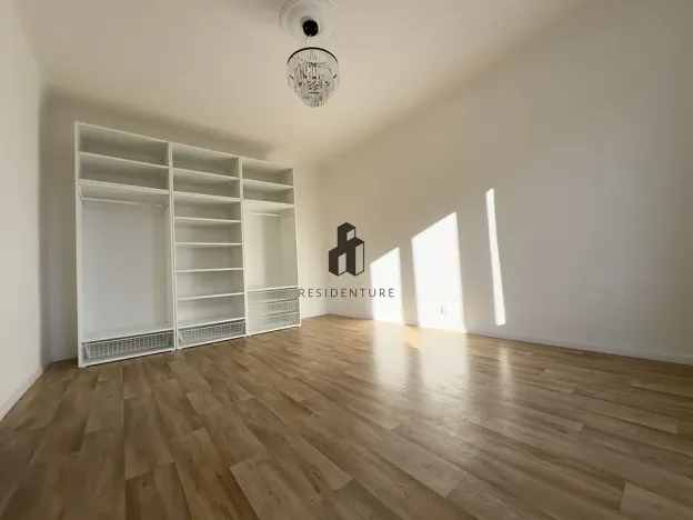 Pronájem bytu 2+kk, Praha - Žižkov, Radhošťská, 50 m2