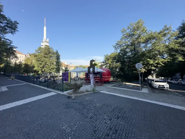 Pronájem bytu 2+kk, Praha - Žižkov, Radhošťská, 50 m2