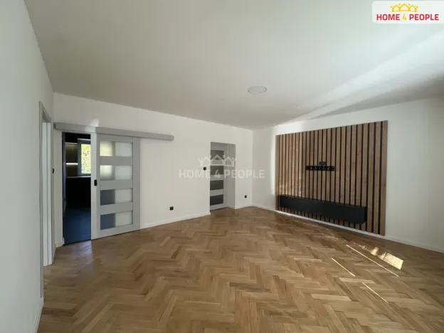 Pronájem bytu 3+1, Přelouč, K. Čapka, 75 m2