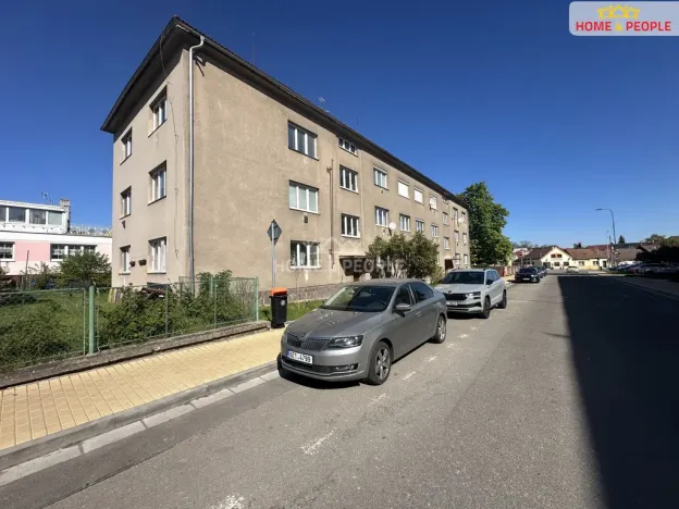 Pronájem bytu 3+1, Přelouč, K. Čapka, 75 m2