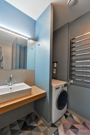 Pronájem bytu 1+kk, Praha - Vinohrady, Lucemburská, 30 m2