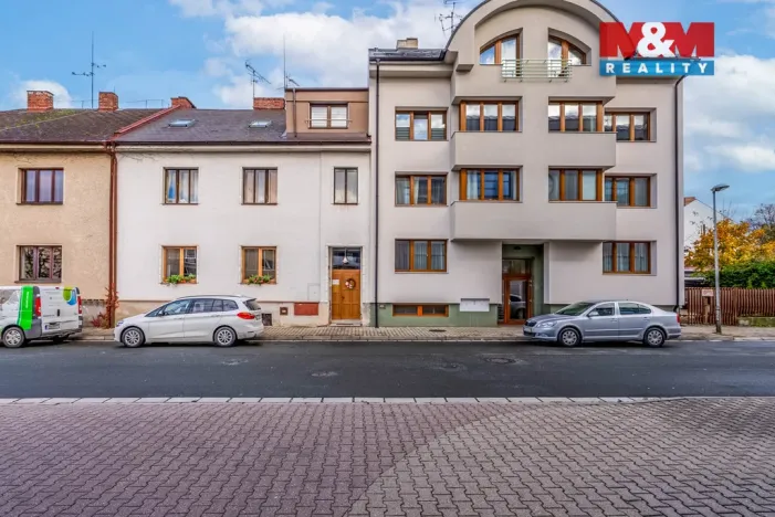 Prodej bytu 3+kk, Hradec Králové - Pražské Předměstí, Bozděchova, 72 m2