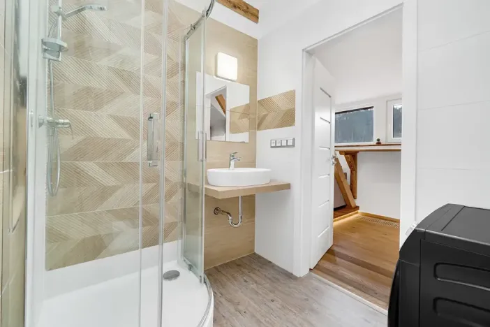 Prodej komerční nemovitosti, Praha, V Podbabě, 90 m2