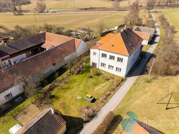 Prodej činžovního domu, Kaplice - Rozpoutí, 330 m2