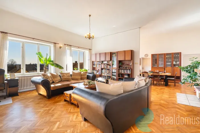 Prodej činžovního domu, Kaplice - Rozpoutí, 330 m2