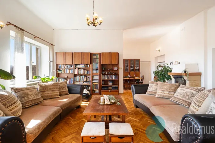 Prodej činžovního domu, Kaplice - Rozpoutí, 330 m2