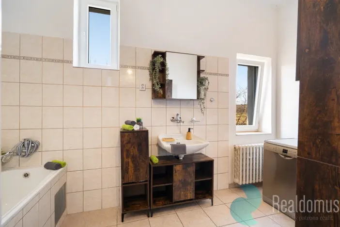 Prodej činžovního domu, Kaplice - Rozpoutí, 330 m2