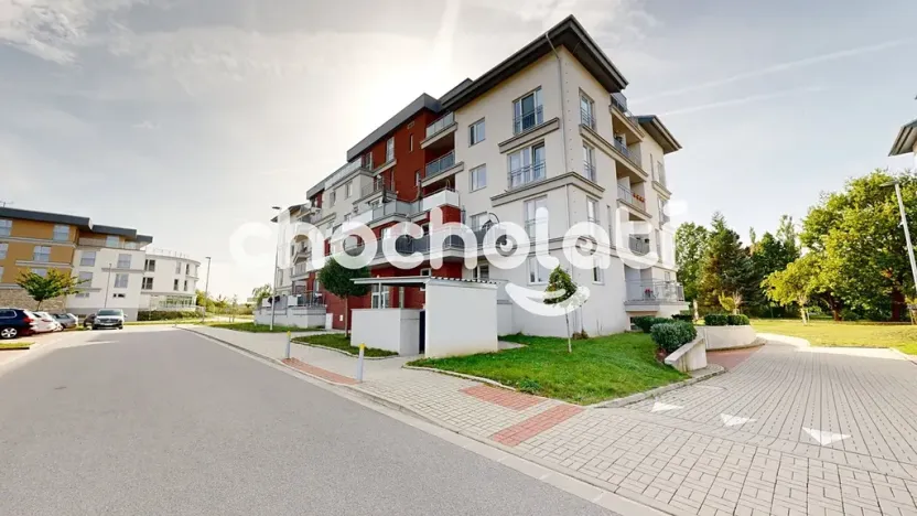 Pronájem bytu 2+kk, Pardubice, U Sportovní školy, 85 m2