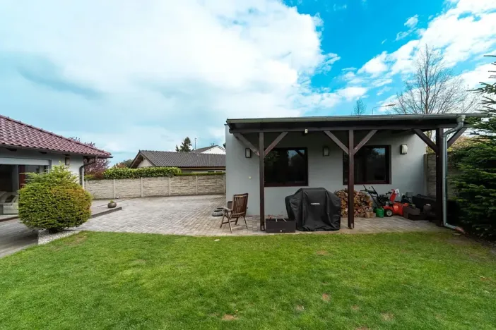 Prodej rodinného domu, Šestajovice, Za Stodolama, 125 m2