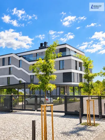 Pronájem bytu 2+kk, Praha - Třebonice, Do zahrádek II, 75 m2