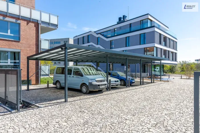 Pronájem bytu 2+kk, Praha - Třebonice, Do zahrádek II, 57 m2