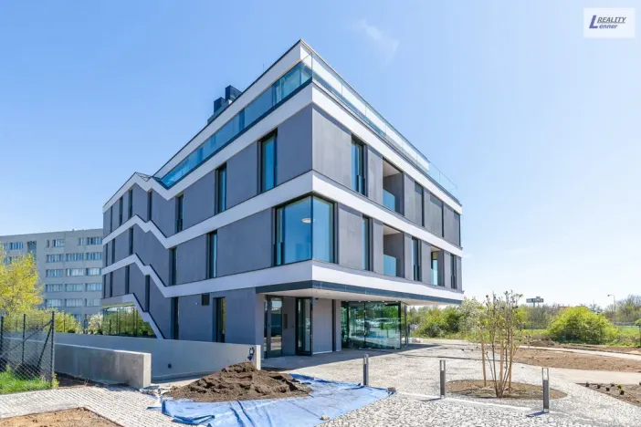 Pronájem bytu 2+kk, Praha - Třebonice, Do zahrádek II, 75 m2