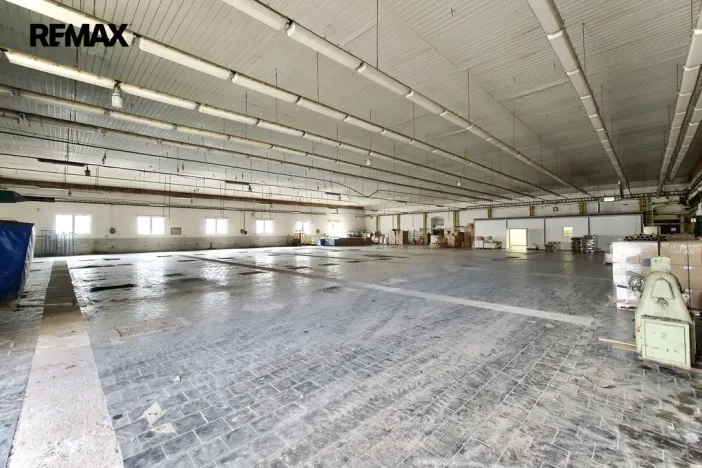 Pronájem skladu, Vítězná - Kocléřov, 1520 m2