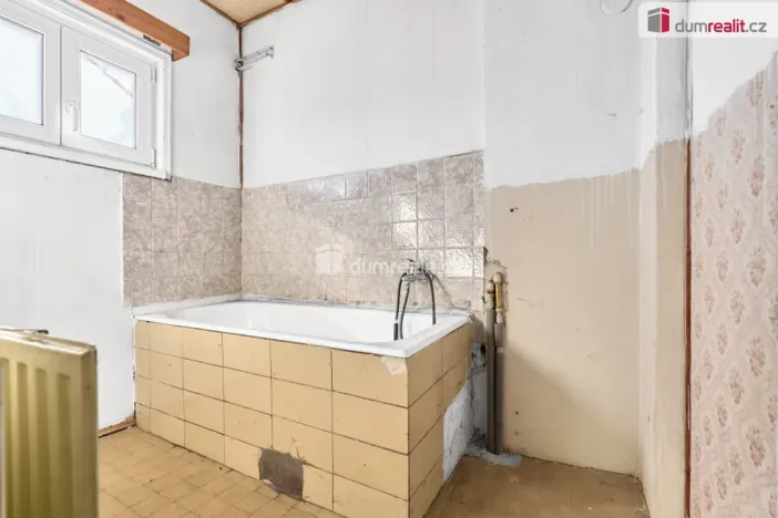 Prodej rodinného domu, Dolní Rychnov, Černý vrch, 144 m2