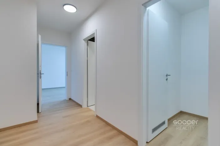 Pronájem bytu 2+kk, Praha - Vysočany, Poděbradská, 50 m2