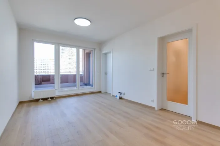 Pronájem bytu 2+kk, Praha - Vysočany, Poděbradská, 50 m2