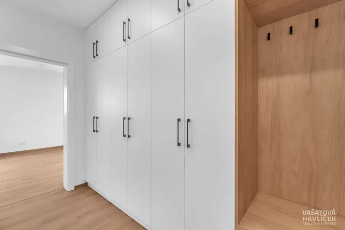 Pronájem bytu 1+kk, Hradec Králové, Meruňková, 42 m2