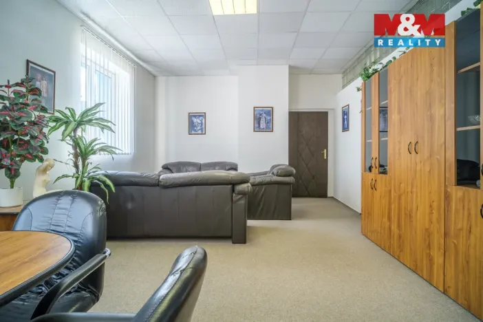 Pronájem obchodního prostoru, Kadaň, Polní, 1200 m2