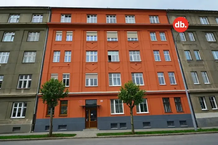 Prodej bytu 2+1, Plzeň, Politických vězňů, 56 m2