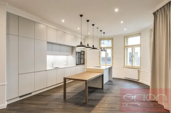 Pronájem bytu 4+kk, Praha - Vinohrady, Laubova, 167 m2