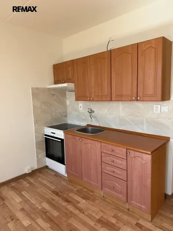 Pronájem bytu 2+kk, Žatec, Černobýla, 38 m2